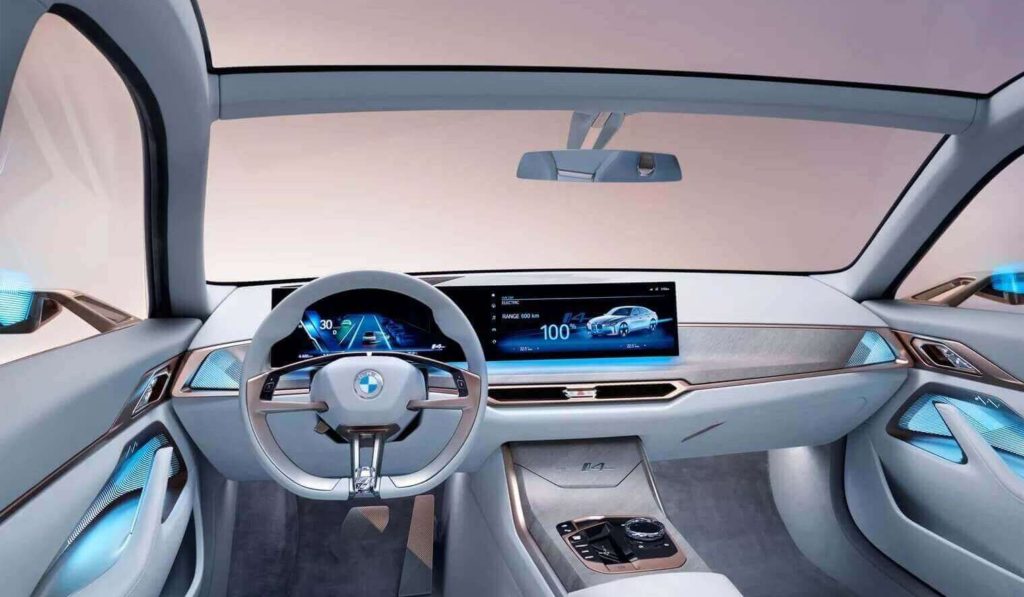 BMW i4 Efficient - Assisted driving view - Living Style Bits