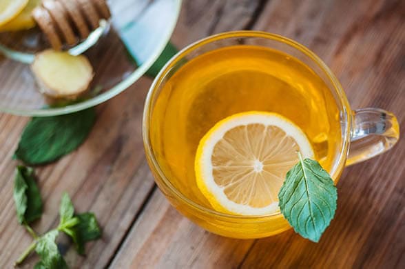 Ginger Turmeric Sparkles - Sparkling Water Recipes To Add Sparkles To Your Summer - Living Style Bits