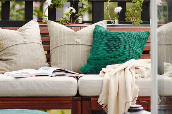 Throw Loads of Cushions and Pieces of Cloths - Inspiring Home Decor Ideas - Living Style Bits