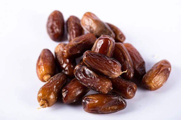 Dates - Immunity Boosting Foods Items at Home - Living Style Bits